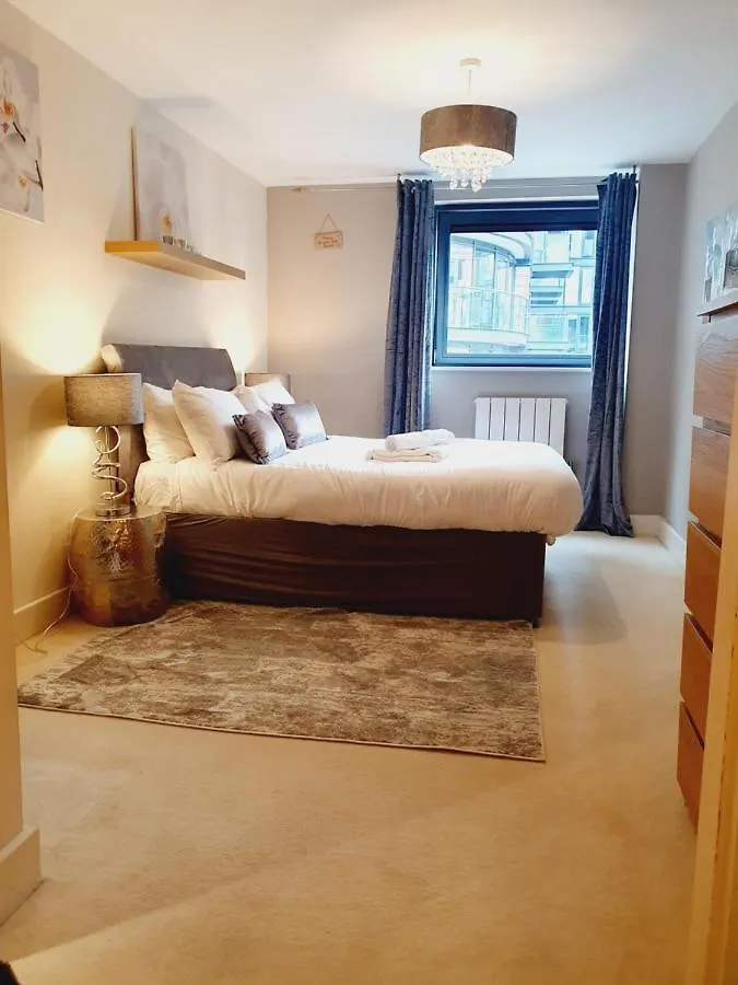 Canary Wharf, E14 9Ne Apartment London 0*,
